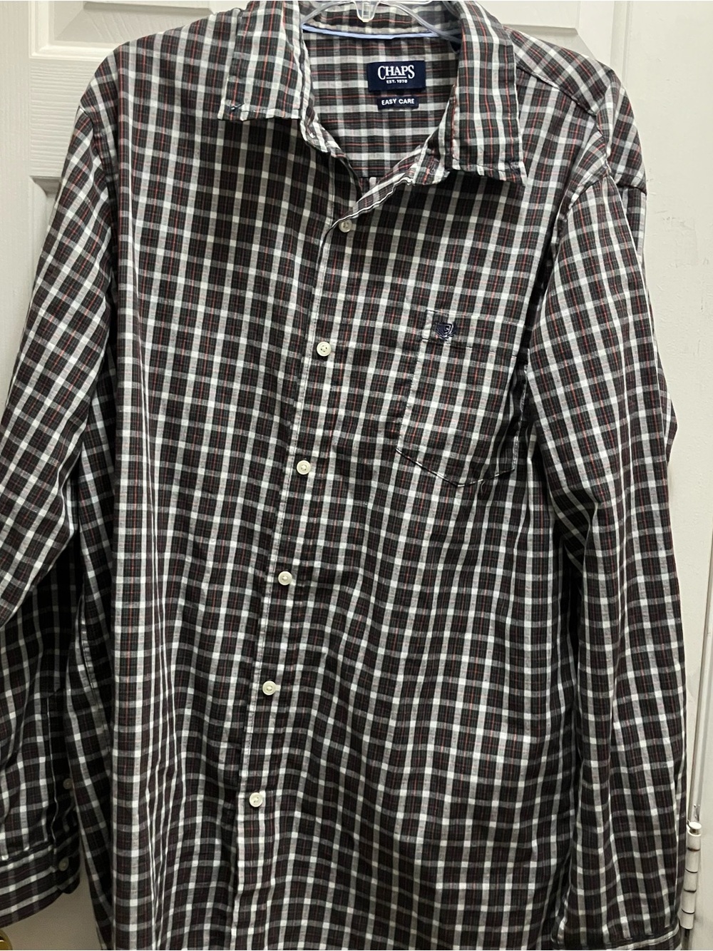Chaps long-sleeve button-up shirt featuring a classic dark plaid XXL
